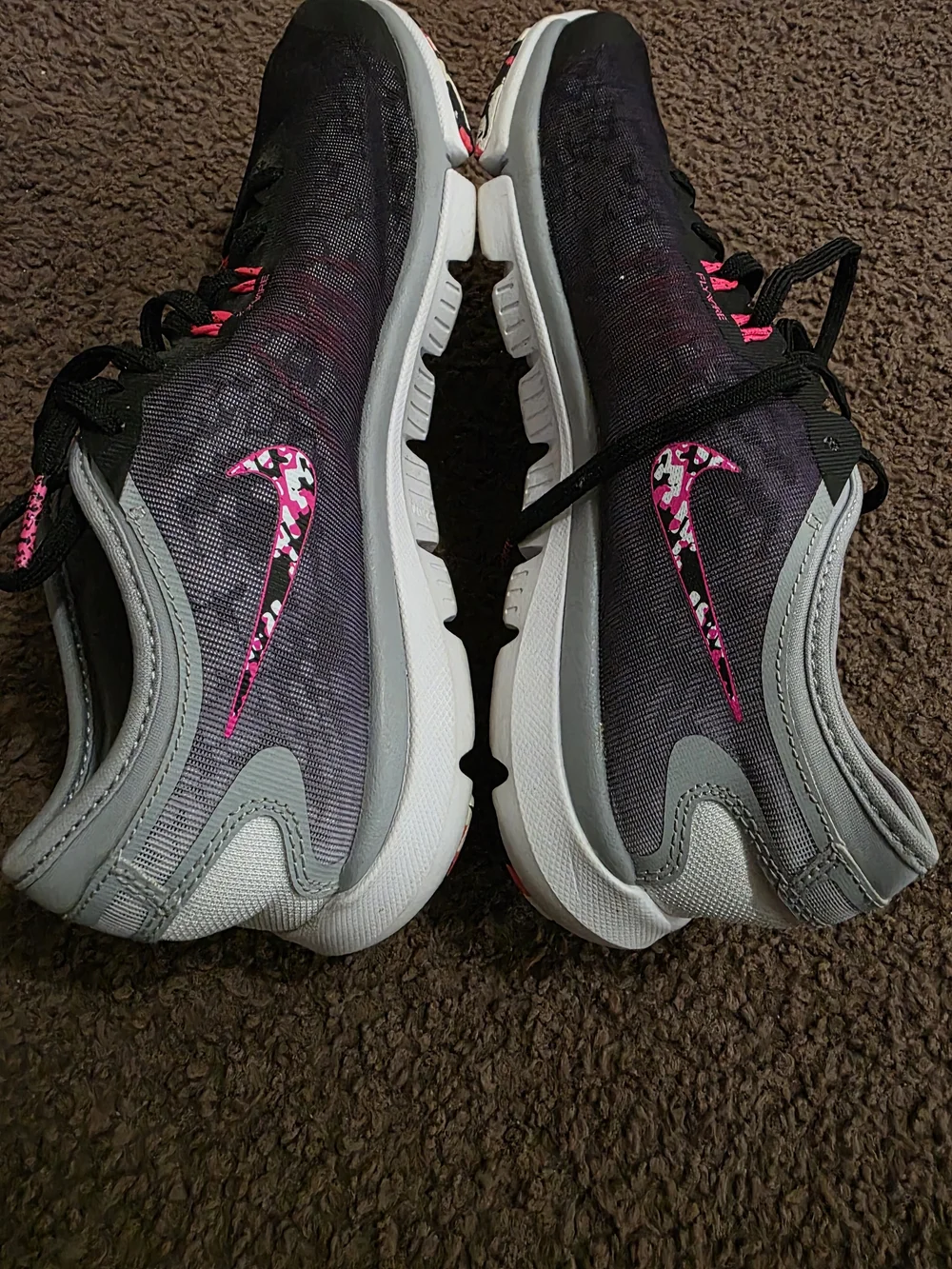Nike Women’s Black & Pink Running Shoes with Patterned Swoosh